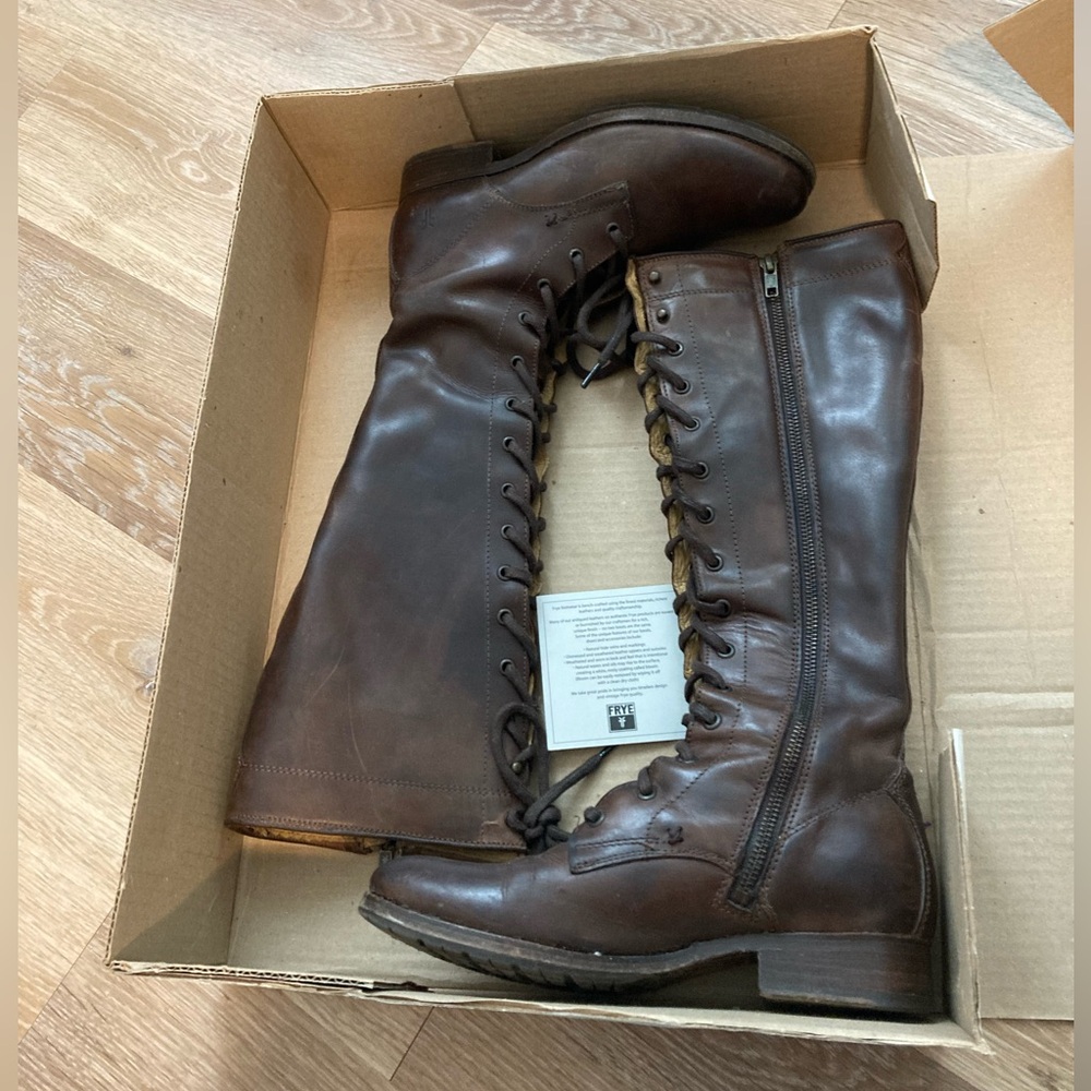 KATNISS Frye Melissa Tall Brown Leather Lace Up Knee - barely worn